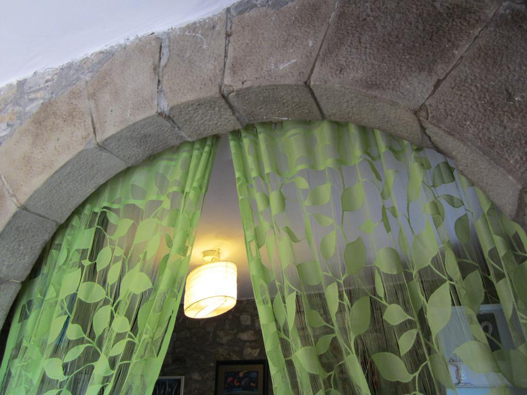 Poggio Delle Rondini Bed & Breakfast Bagnone ภายนอก รูปภาพ