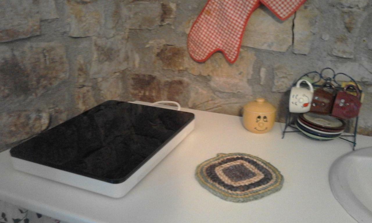 Poggio Delle Rondini Bed & Breakfast Bagnone ภายนอก รูปภาพ